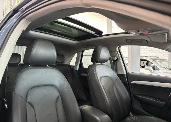 Audi Q3 1.4 TFSI/TFSI Flex S-tronic 5p 2016 Gasolina