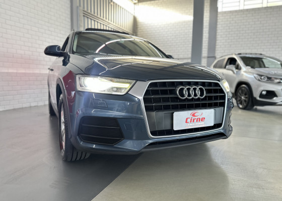 Audi Q3 1.4 TFSI/TFSI Flex S-tronic 5p 2016 Gasolina