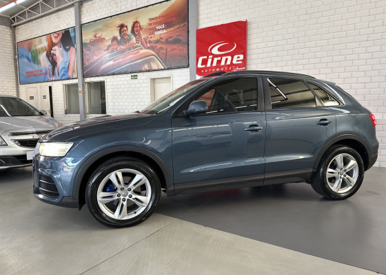 Audi Q3 1.4 TFSI/TFSI Flex S-tronic 5p 2016 Gasolina