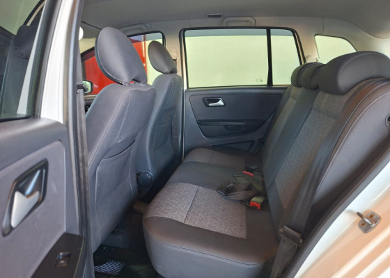 VW - VolksWagen SPACEFOX  TREND 1.6 T. Flex 8V 2013 Flex