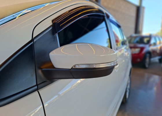 VW - VolksWagen SPACEFOX  TREND 1.6 T. Flex 8V 2013 Flex