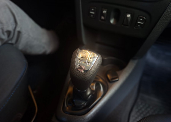 Renault SANDERO Dyna. EasyR Hi-Flex 1.6 8V 2015 Flex