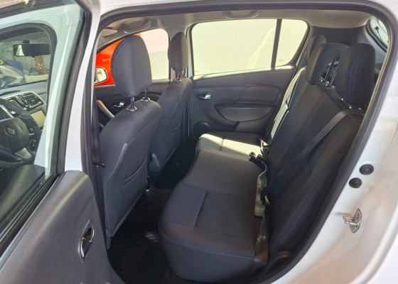 Renault SANDERO Dyna. EasyR Hi-Flex 1.6 8V 2015 Flex