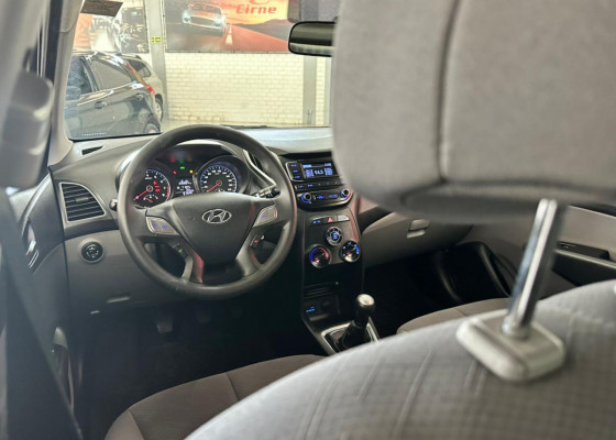 Hyundai HB20S Comfort Plus 1.0 TB Flex 12V Mec. 2019 Flex