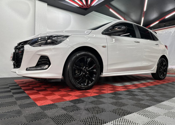 GM - Chevrolet ONIX HATCH RS 1.0 TB 12V Flex 5p Aut. 2024 Flex