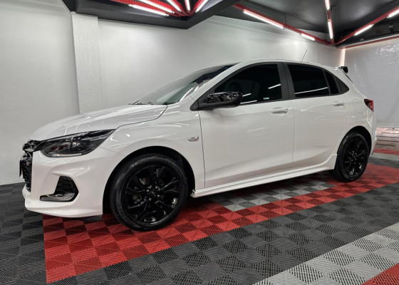 GM - Chevrolet ONIX HATCH RS 1.0 TB 12V Flex 5p Aut. 2024 Flex