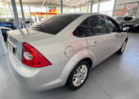 Ford Focus Sedan 2.0 16V/2.0 16V Flex 4p Aut. 2012 Flex