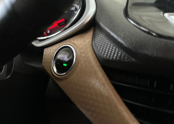 GM - Chevrolet ONIX SED. Plus PREM. 1.0 12V TB Flex Aut 2020 Flex