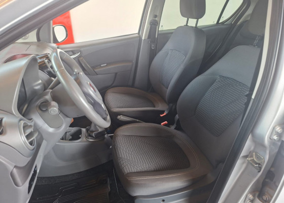 Fiat Palio ATTRA./ITÁLIA 1.4 EVO F.Flex 8V 5p 2014 Flex