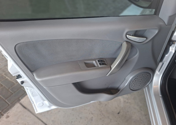 Fiat Palio ATTRA./ITÁLIA 1.4 EVO F.Flex 8V 5p 2014 Flex