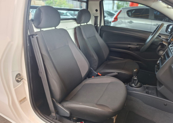 VW - VolksWagen Saveiro Robust 1.6 Total Flex 8V CD 2019 Flex