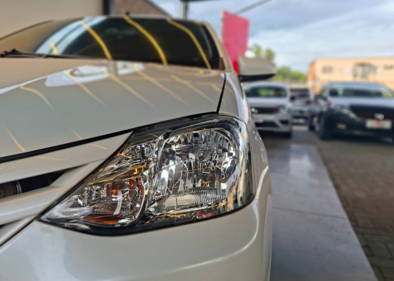 Toyota ETIOS XS 1.5 Flex 16V 5p Mec. 2015 Flex