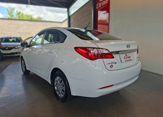 Hyundai HB20S C.Style/C.Plus1.6 Flex 16V Aut. 4p 2015 Flex