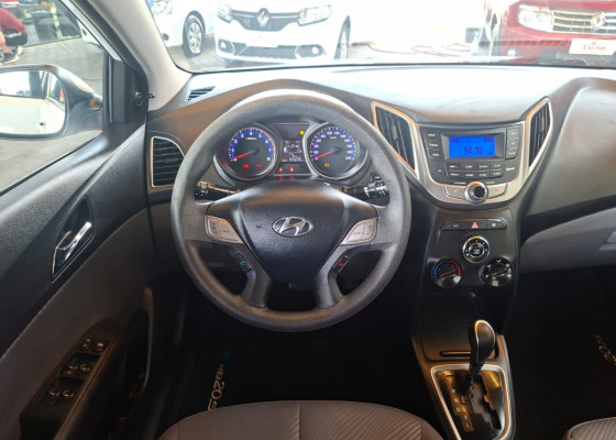 Hyundai HB20S C.Style/C.Plus1.6 Flex 16V Aut. 4p 2015 Flex