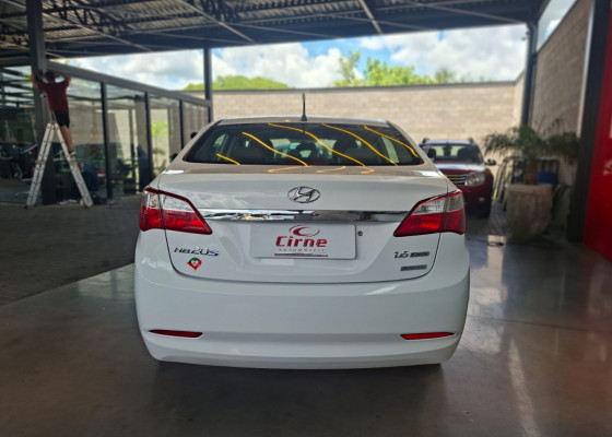 Hyundai HB20S C.Style/C.Plus1.6 Flex 16V Aut. 4p 2015 Flex