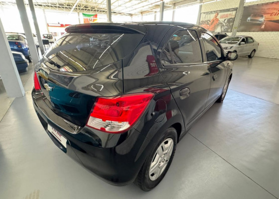 GM - Chevrolet ONIX HATCH Joy 1.0 8V Flex 5p Mec. 2018 Flex