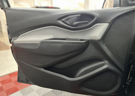 GM - Chevrolet ONIX HATCH LT 1.4 8V FlexPower 5p Mec. 2018 Flex