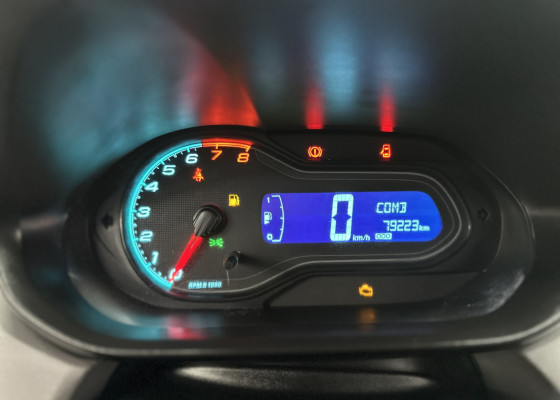 GM - Chevrolet ONIX HATCH LT 1.4 8V FlexPower 5p Mec. 2018 Flex