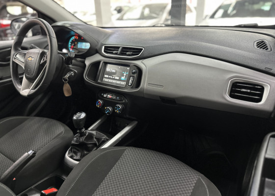 GM - Chevrolet ONIX HATCH LT 1.4 8V FlexPower 5p Mec. 2018 Flex
