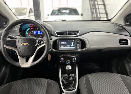 GM - Chevrolet ONIX HATCH LT 1.4 8V FlexPower 5p Mec. 2018 Flex