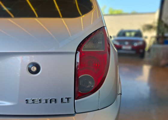 GM - Chevrolet Celta Spirit/ LT 1.0 MPFI 8V FlexP. 5p 2013 Flex