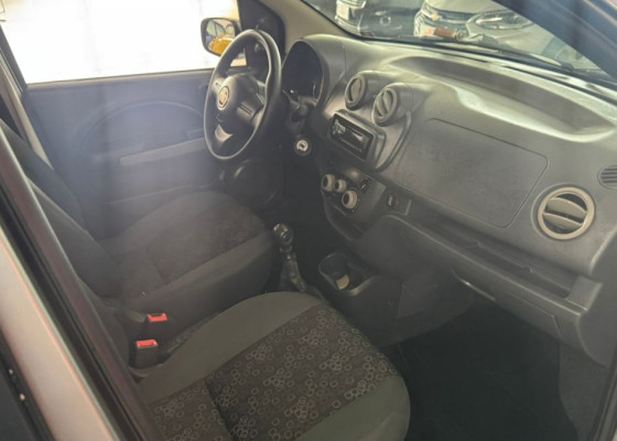 Fiat UNO VIVACE Celeb. 1.0 EVO F.Flex 8V 5p 2011 Flex