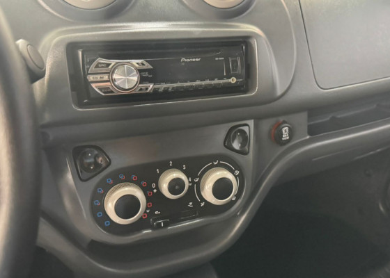 Fiat UNO VIVACE Celeb. 1.0 EVO F.Flex 8V 5p 2011 Flex