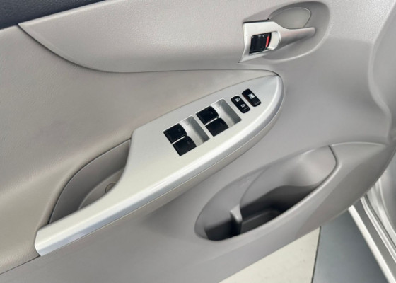 Toyota Corolla XEi 2.0 Flex 16V Aut. 2014 Flex