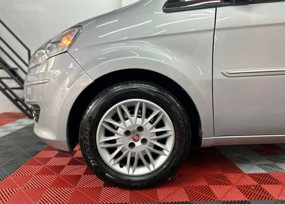 Fiat Idea ATTRACTIVE 1.4 Fire Flex 8V 5p 2012 Flex