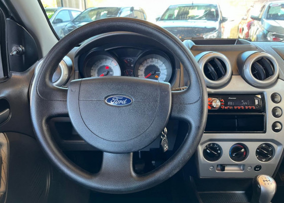 Ford Fiesta 1.6 8V Flex/Class 1.6 8V Flex 5p 2010 Flex