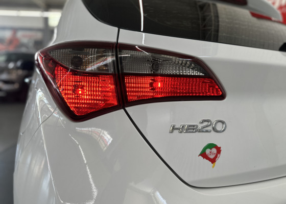 Hyundai HB20 Unique 1.0 Flex 12V Mec. 2019 Flex