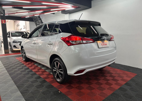 Toyota YARIS XS Connect 1.5 Flex 16V 5p Aut. 2022 Flex