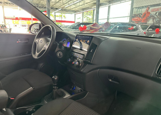 Hyundai i30 2.0 16V 145cv 5p Mec. 2012 Flex