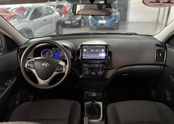 Hyundai i30 2.0 16V 145cv 5p Mec. 2012 Flex
