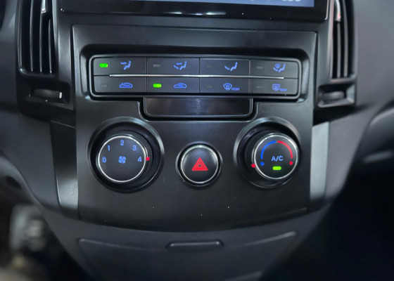 Hyundai i30 2.0 16V 145cv 5p Mec. 2012 Flex