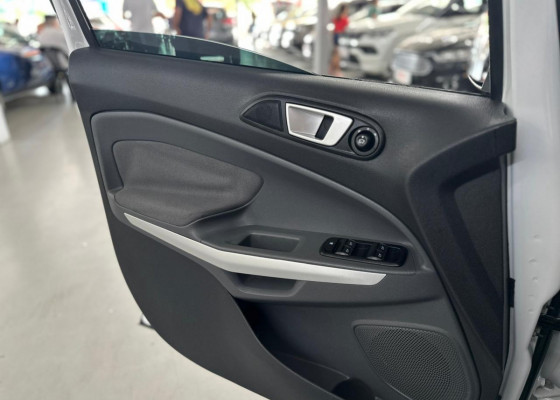 Ford EcoSport FREESTYLE 1.6 16V Flex 5p 2015 Flex