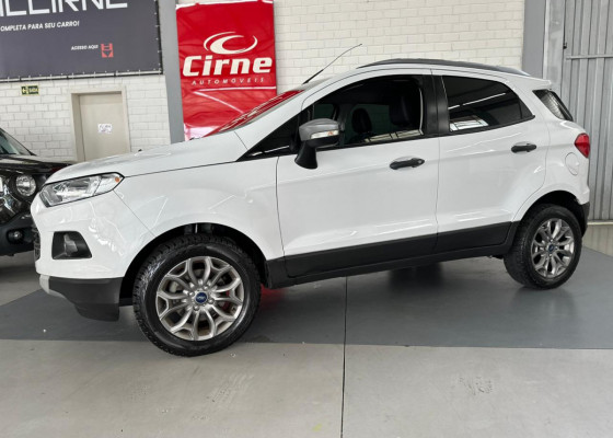 Ford EcoSport FREESTYLE 1.6 16V Flex 5p 2015 Flex