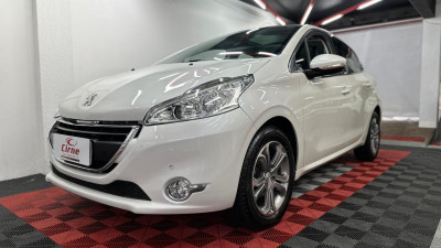 Peugeot 208 Griffe 1.6 Flex 16V 5p Aut. 2016 Flex
