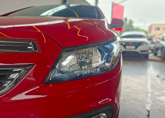 GM - Chevrolet ONIX HATCH LT 1.4 8V FlexPower 5p Aut. 2014 Flex