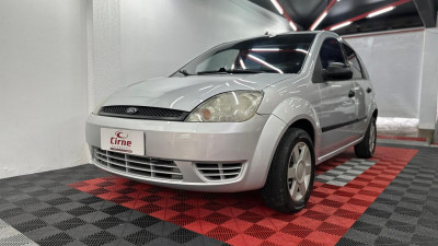 Ford Fiesta Personnalité 1.0 8V 66cv 5p 2003 Gasolina