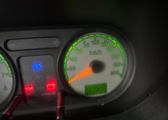 Ford Fiesta Personnalité 1.0 8V 66cv 5p 2003 Gasolina