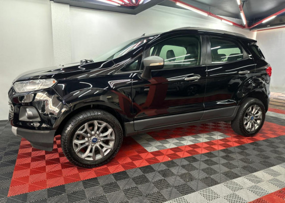 Ford EcoSport FREESTYLE 1.6 16V Flex 5p 2014 Flex