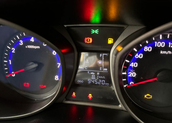 Hyundai HB20S C.Plus/C.Style 1.6 Flex 16V Mec.4p 2015 Flex