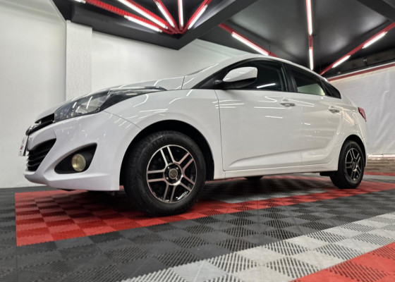 Hyundai HB20S C.Plus/C.Style 1.6 Flex 16V Mec.4p 2015 Flex