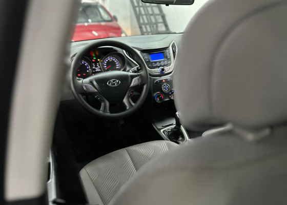 Hyundai HB20S C.Plus/C.Style 1.6 Flex 16V Mec.4p 2015 Flex