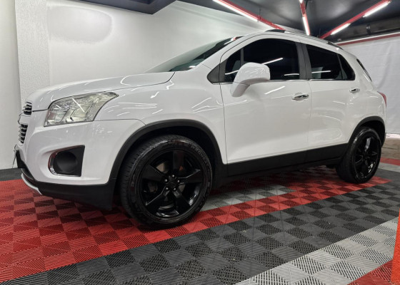 GM - Chevrolet TRACKER LTZ 1.8 16V Flex 4x2 Aut. 2015 Flex