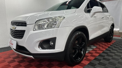 GM - Chevrolet TRACKER LTZ 1.8 16V Flex 4x2 Aut. 2015 Flex