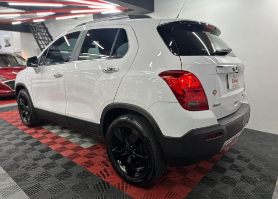 GM - Chevrolet TRACKER LTZ 1.8 16V Flex 4x2 Aut. 2015 Flex