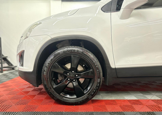 GM - Chevrolet TRACKER LTZ 1.8 16V Flex 4x2 Aut. 2015 Flex