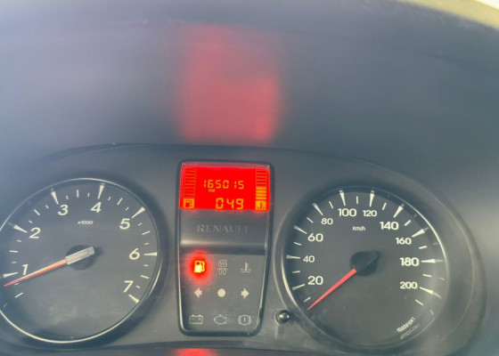 Renault SYMBOL Expression Hi-Flex 1.6 16V 4p 2011 Flex